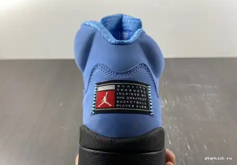 Jordan DV1310-401 Air RETRO 5  “UNC”  DV1310-401 0630